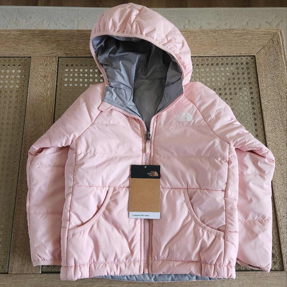 NWT Reversible Northface toddler jacket 4T